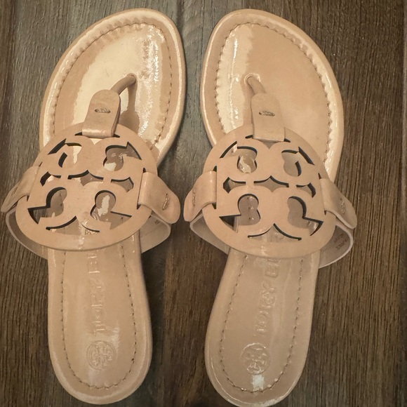 Tory Burch Millers. Seashell Pink. - Picture 1 of 2